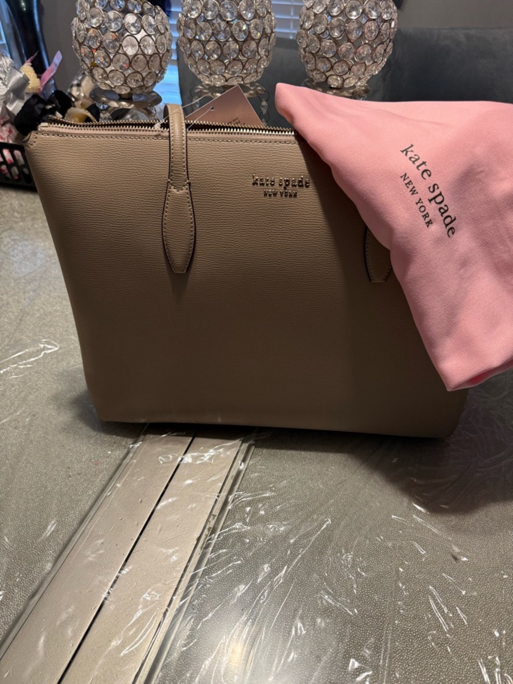kate spade beige tote bag brand new with tags & dust bag - Picture 6 of 8